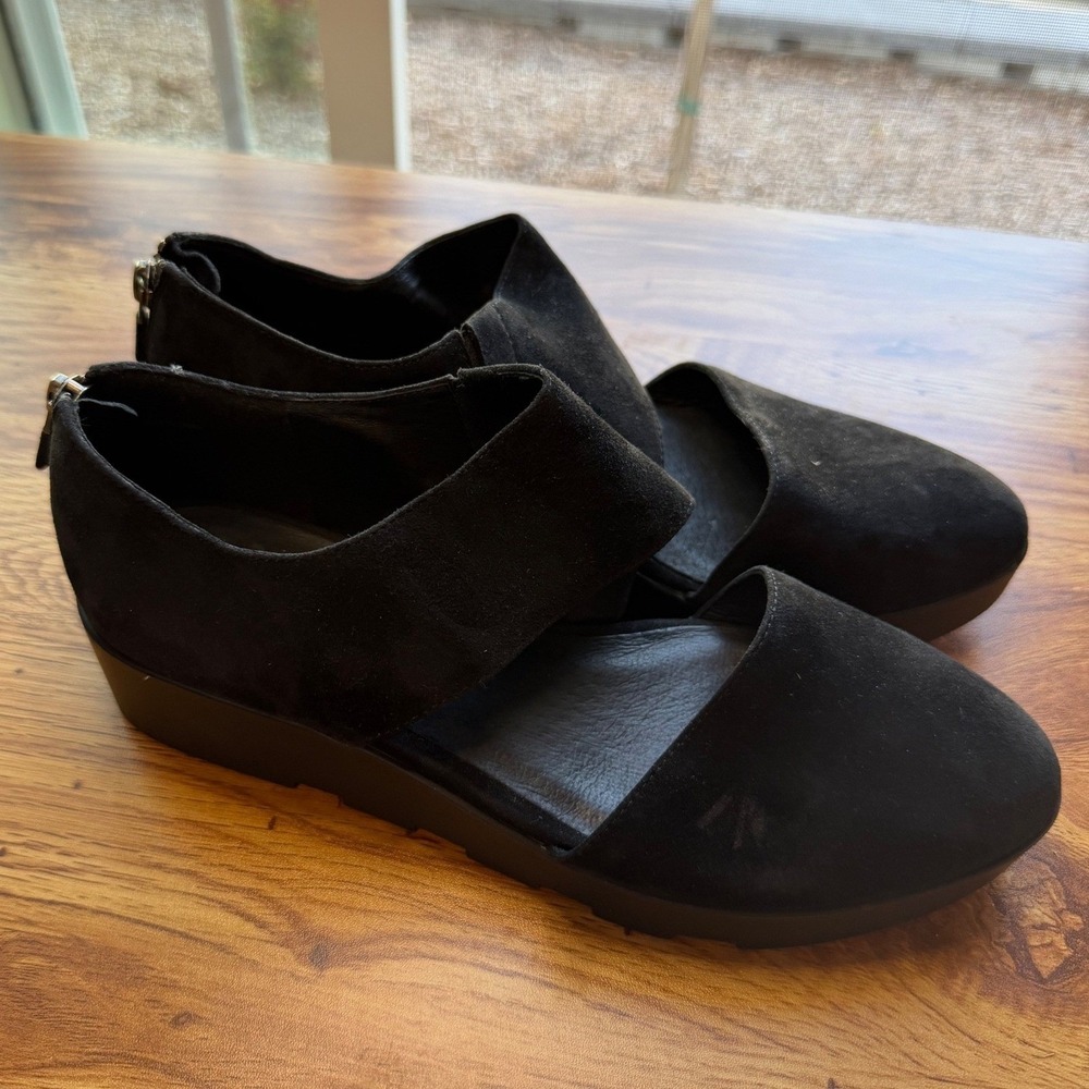 Eileen Fisher Women's Black Turban Suede Platform Wedge Sandals Back Zip Sz 8.5